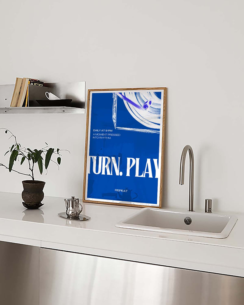 Turn Play | Modernes Typografie-Poster