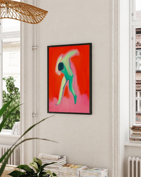 Rosa Boden, Orangener Hintergrund, grüne Figur. Schwarzer Rahmen