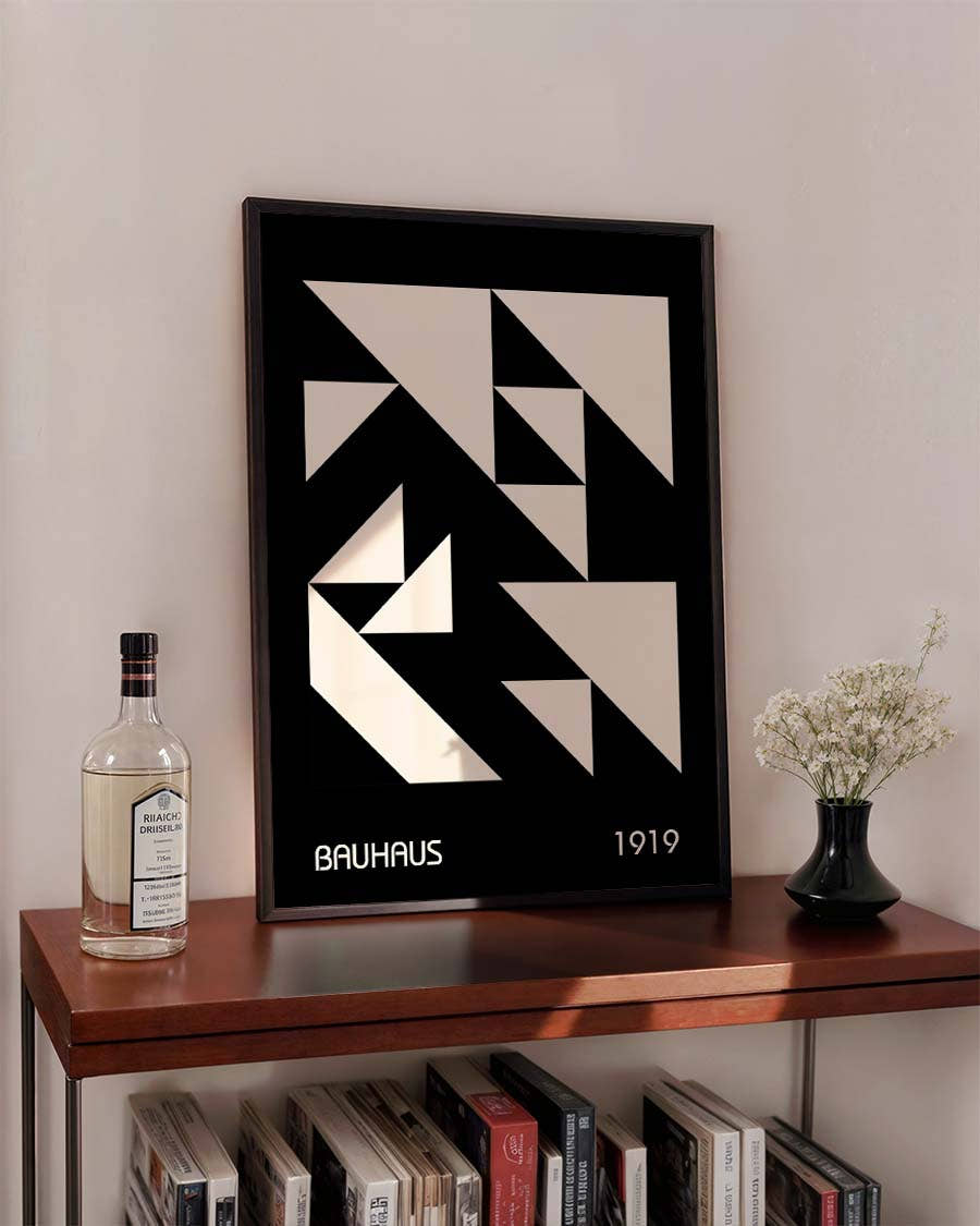 Bauhaus Poster Dreiecke – Bauhaus Triangle Pattern