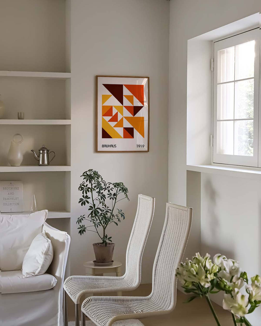 Bauhaus Poster Dreiecke – Bauhaus Triangle Pattern