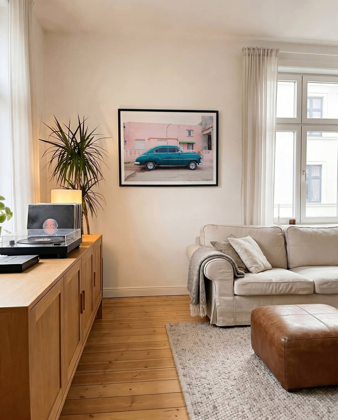 Car in Havanna | Car Photography Poster