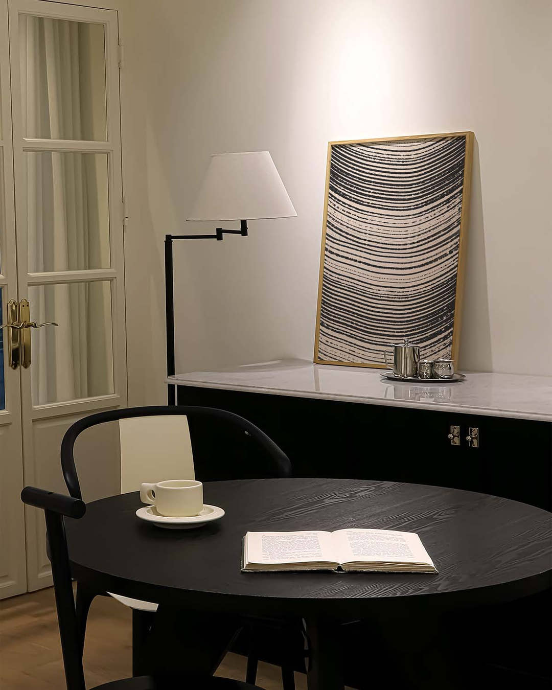 Abstraktes Linien Poster modern – Feine Linienstruktur