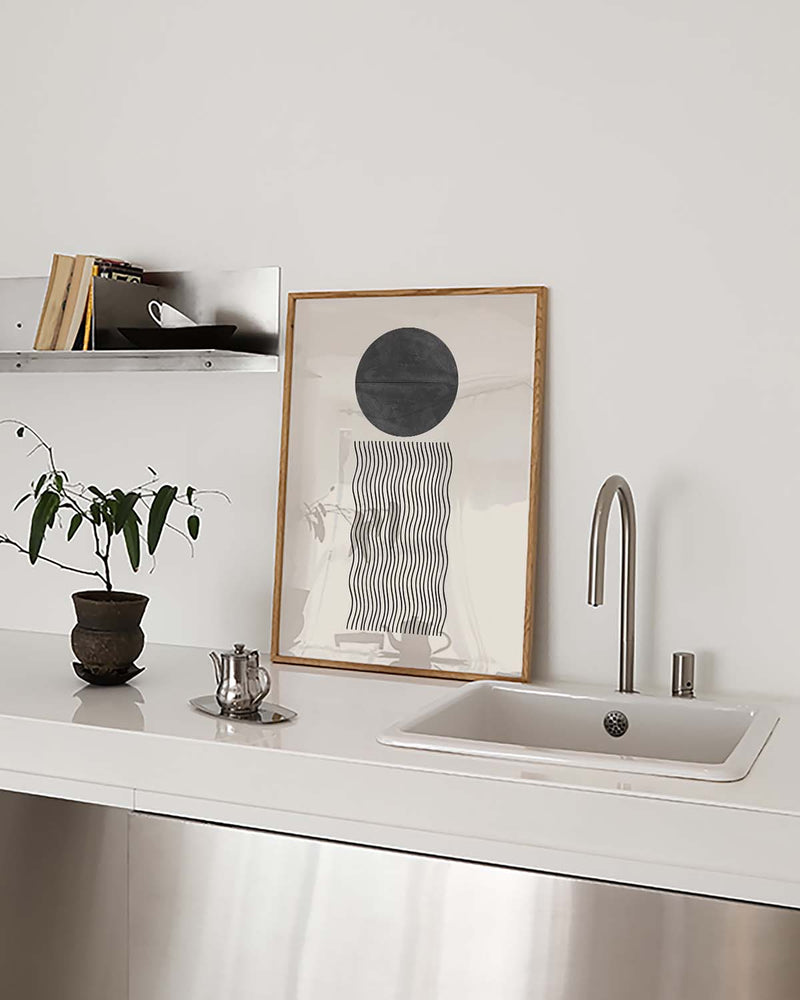 Sun Over Waves Poster – Minimalistisches Sonnenmotiv