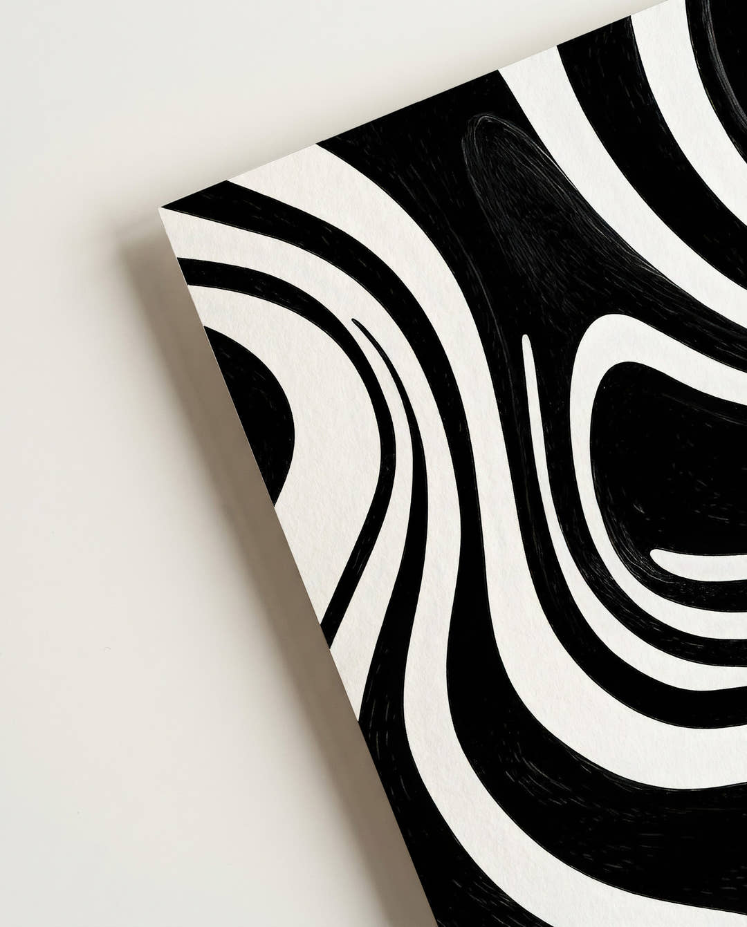 Modernes Schwarz Weiß Pinsel Wandbild – Dark Resolve