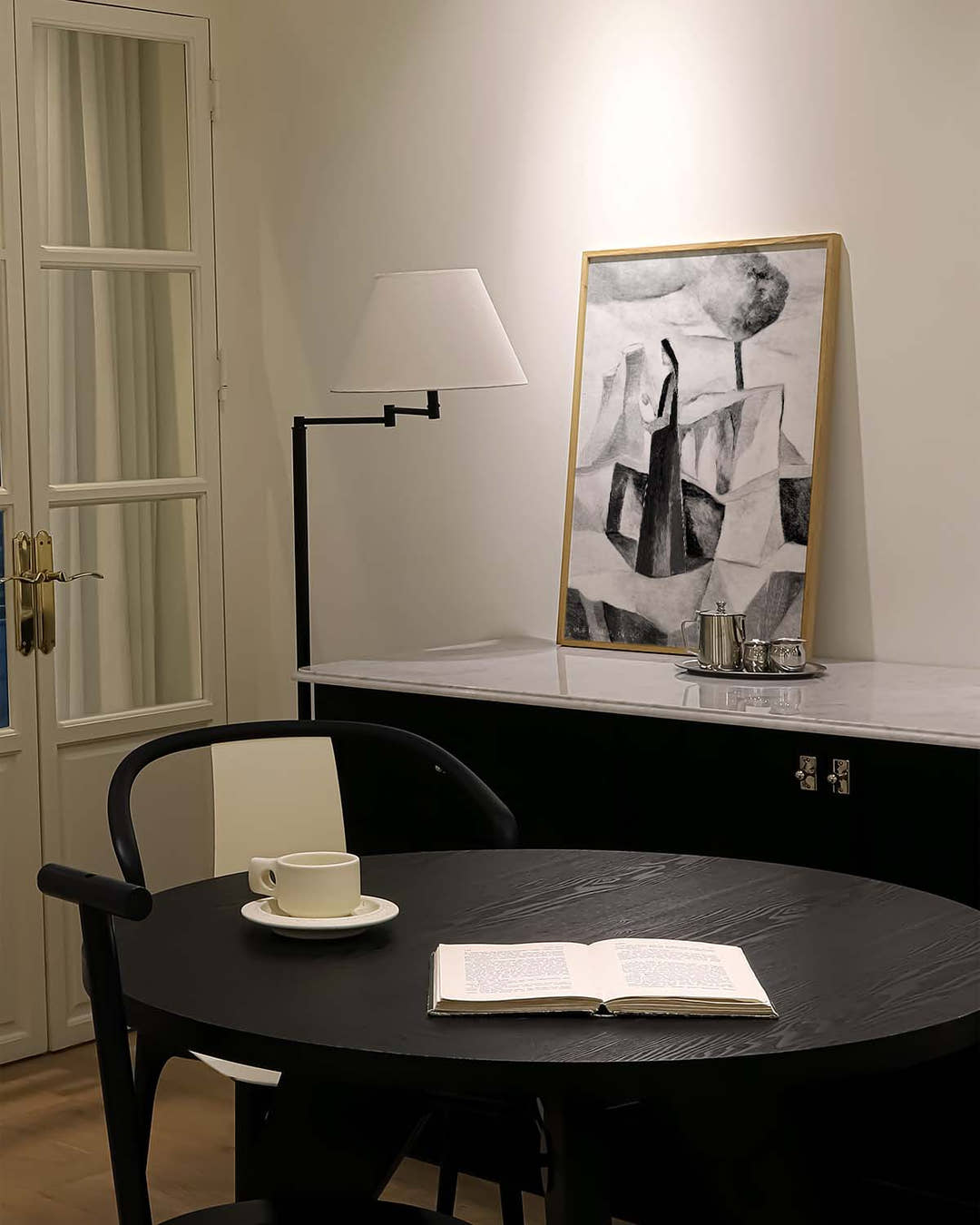 Abstraktes Schwarz Weiß Kunstposter – Fragmented Form