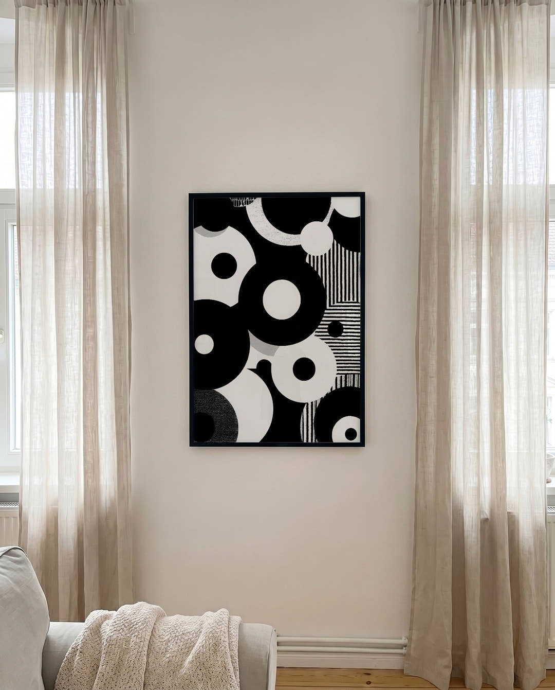 Modernes Schwarz Weiß Formen Poster – Inner Silhouette