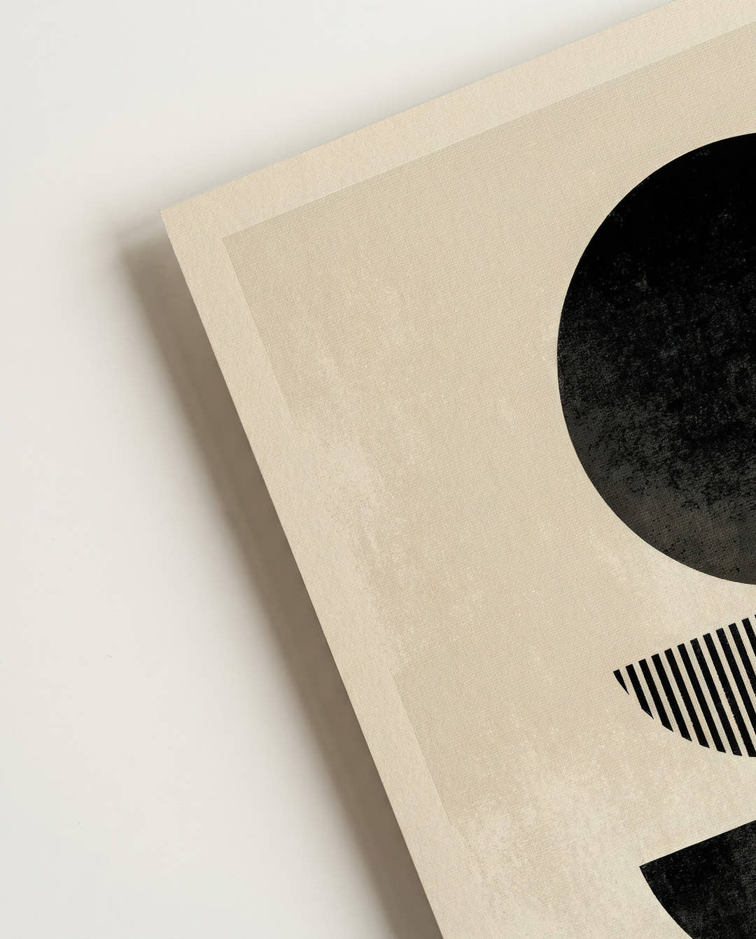 Geometrisches Schwarz Weiß Poster modern – Mono Depth
