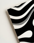 Abstraktes Linien Poster Schwarz Weiß – Mono Pressure