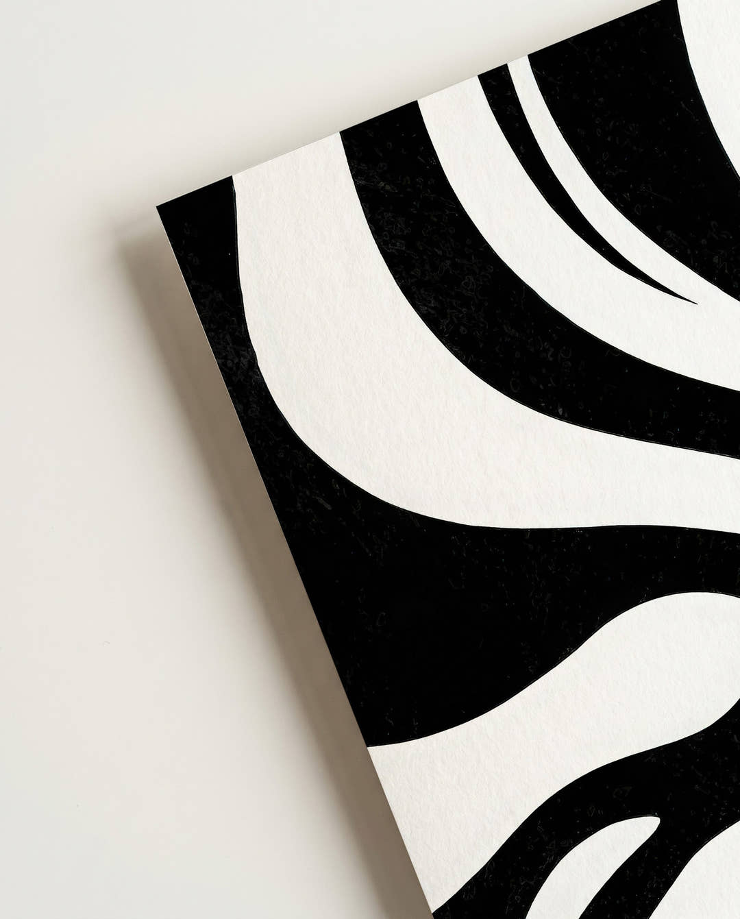 Fließendes Schwarz Weiß Poster – Slow Motion