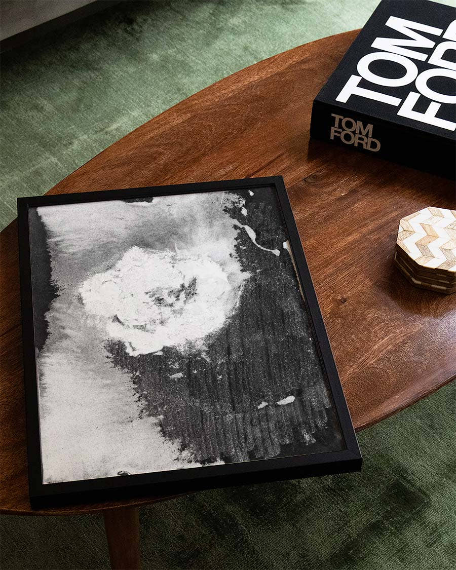 Abstraktes Schwarz Weiß Poster – Smoke Petal