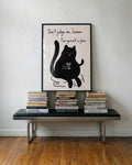 Don’t judge | Humorvolle Katzen-Illustration Poster