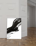Abstraktes Schwarz Weiß Linien Muster – Dark Interlock Poster – FineArt Wandbild, moderne Kunst & Fine Art Print von Spawnd, handgefertigt & Made in Germany