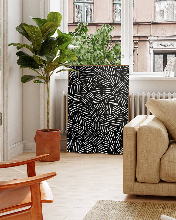 Abstraktes Struktur Poster Schwarz Weiß – Visual Pulse Poster – FineArt Wandbild, moderne Kunst &amp; Fine Art Print von Spawnd, handgefertigt &amp; Made in Germany