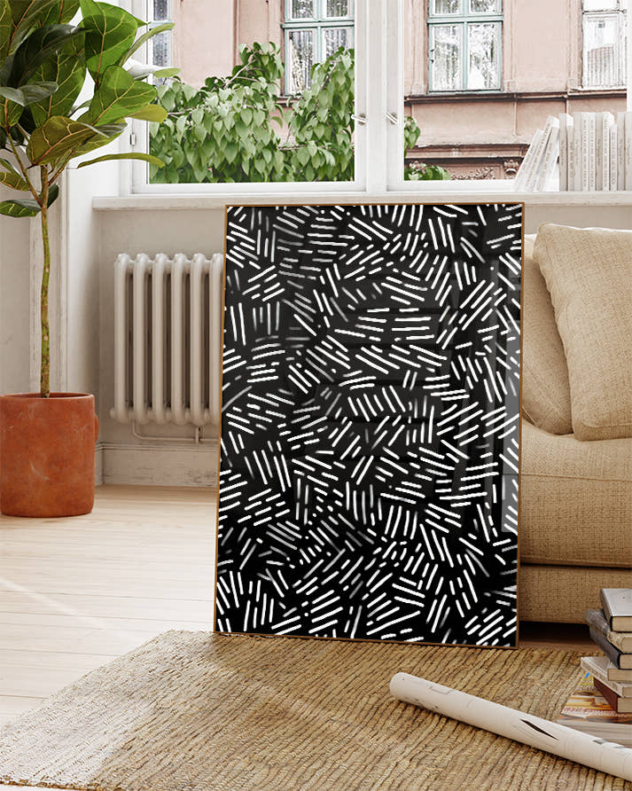 Abstraktes Struktur Poster Schwarz Weiß – Visual Pulse Poster – FineArt Wandbild, moderne Kunst &amp; Fine Art Print von Spawnd, handgefertigt &amp; Made in Germany