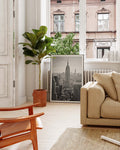 Empire State building Poster – FineArt Wandbild, moderne Kunst & Fine Art Print von Spawnd, handgefertigt & Made in Germany
