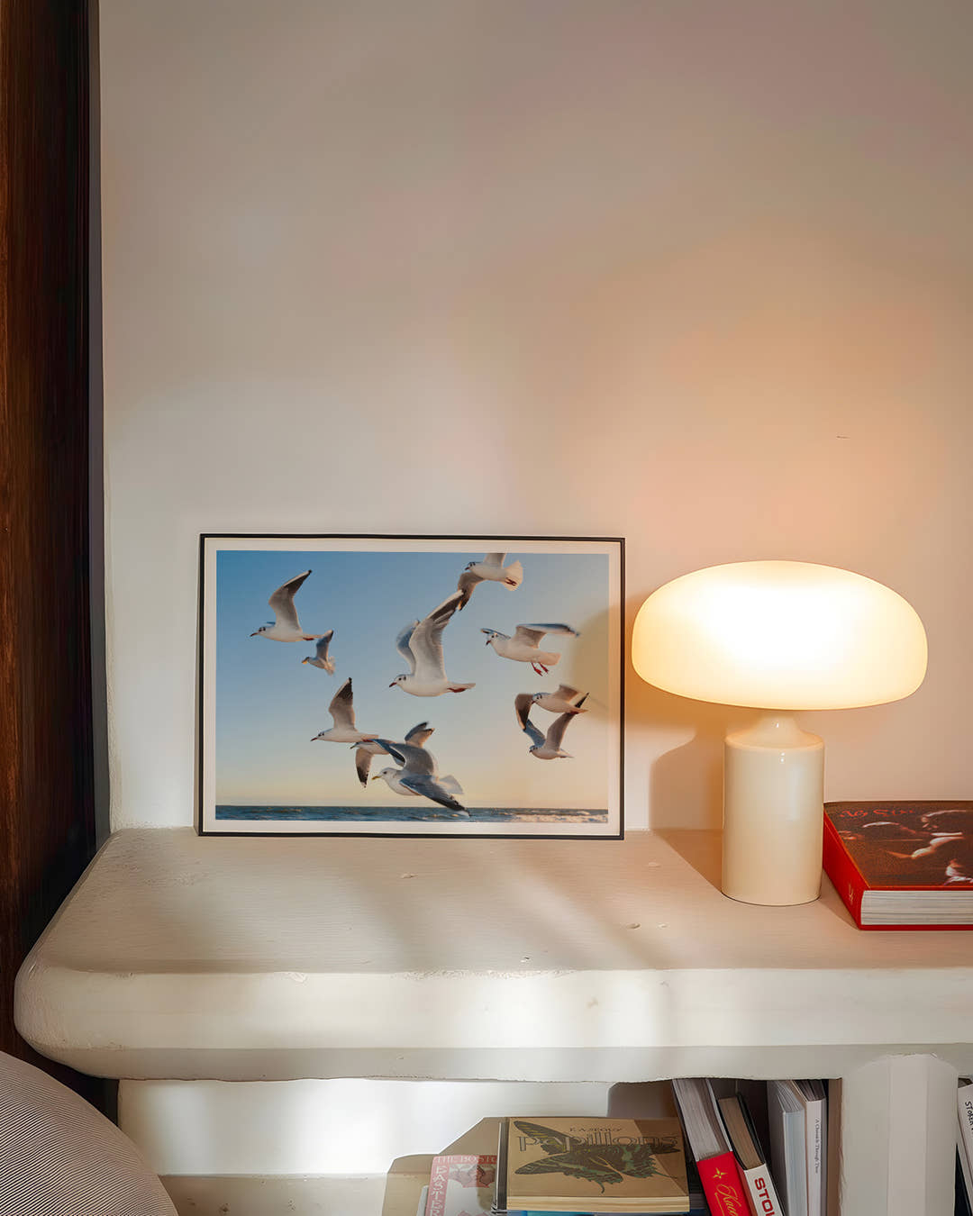 Flying Poster – FineArt Wandbild, moderne Kunst &amp; Fine Art Print von Spawnd, handgefertigt &amp; Made in Germany