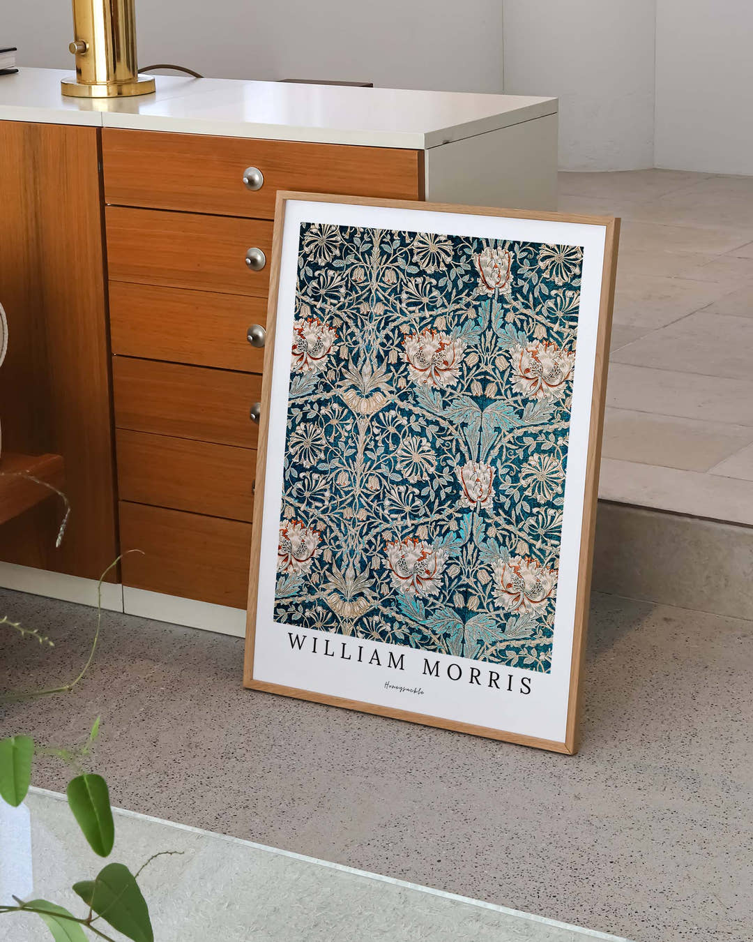 Honeysuckle Poster – FineArt Wandbild, moderne Kunst &amp; Fine Art Print von Spawnd, handgefertigt &amp; Made in Germany