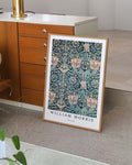 Honeysuckle Poster – FineArt Wandbild, moderne Kunst & Fine Art Print von Spawnd, handgefertigt & Made in Germany