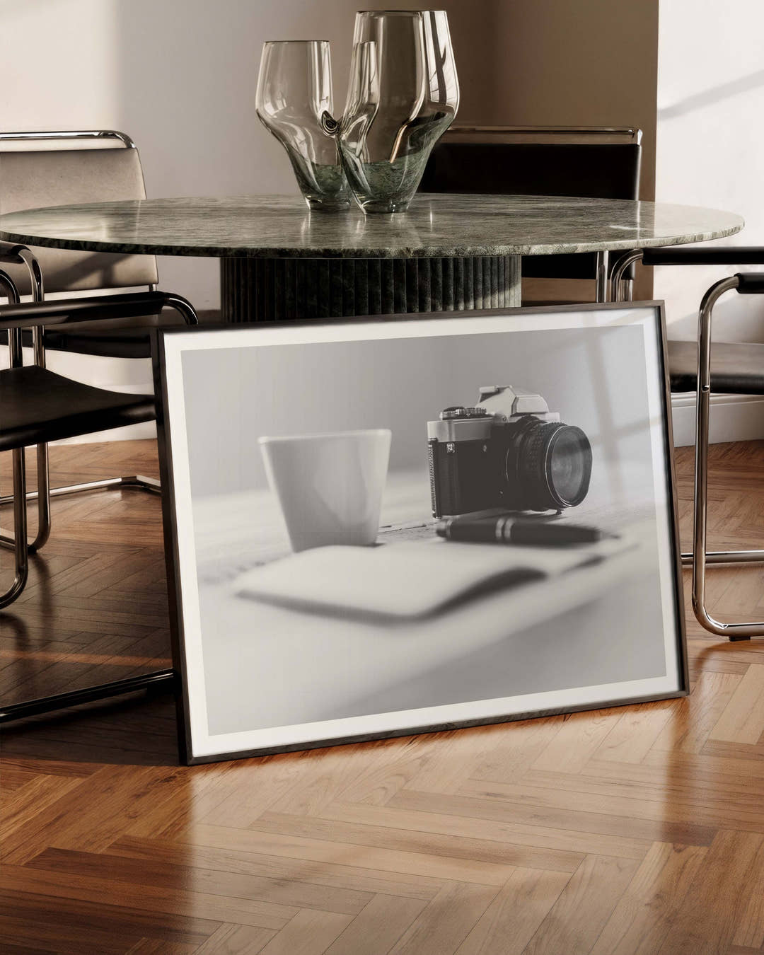 Kamera Poster – FineArt Wandbild, moderne Kunst &amp; Fine Art Print von Spawnd, handgefertigt &amp; Made in Germany