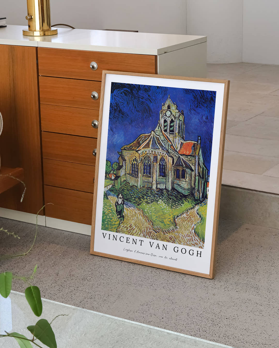 L’église d’Auvers-sur-Oise, vue du chevet Poster – FineArt Wandbild, moderne Kunst &amp; Fine Art Print von Spawnd, handgefertigt &amp; Made in Germany