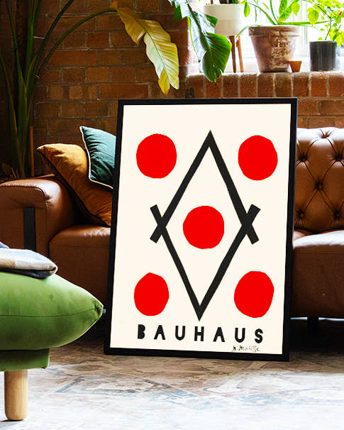 Minimalistische Formensprache mit roten Kreisen – Bauhaus Poster – FineArt Wandbild, moderne Kunst &amp; Fine Art Print von Spawnd, handgefertigt &amp; Made in Germany