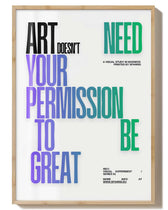 Typografie Poster „Permission“ von Spawnd® in Türkis und Lila im Holzrahmen, modernes FineArt Design für kreative Räume.