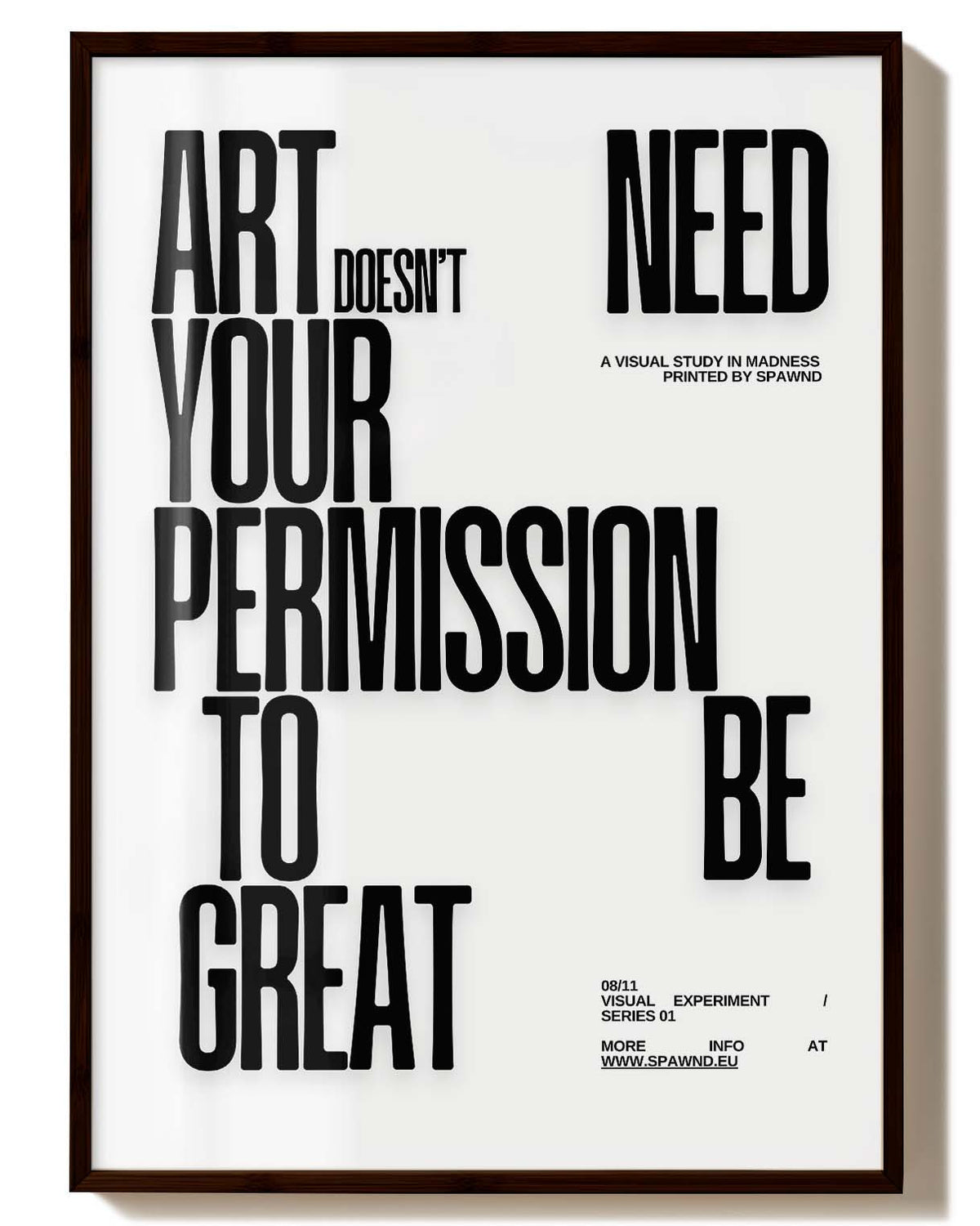 Gerahmtes Typografie Poster „Permission“ von Spawnd® in Schwarz, modernes FineArt Statement für kreative Raumgestaltung.