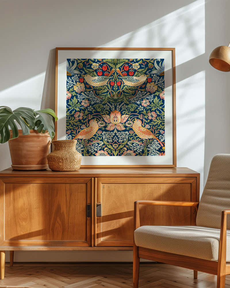 Strawberry Thief Poster – FineArt Wandbild, moderne Kunst & Fine Art Print von Spawnd, handgefertigt & Made in Germany