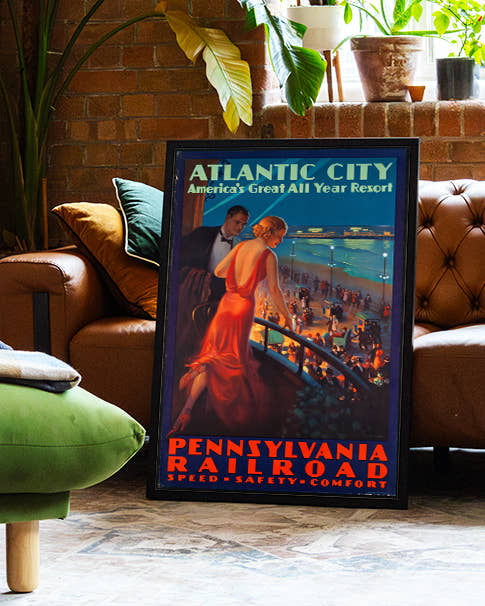 Vintage Atlantic City Reiseplakat – Pennsylvania Railroad Poster – FineArt Wandbild, moderne Kunst &amp; Fine Art Print von Spawnd, handgefertigt &amp; Made in Germany