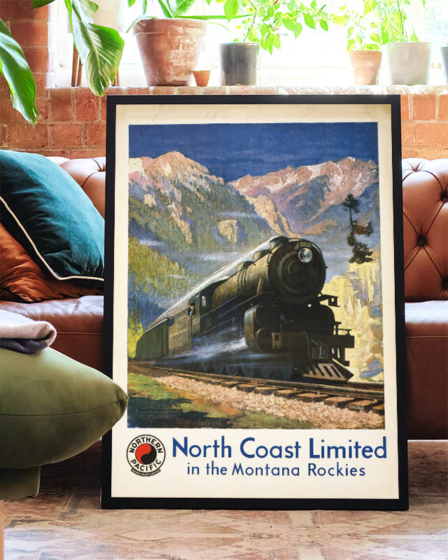 Vintage Eisenbahn Reiseplakat Poster – North Coast Limited Poster – FineArt Wandbild, moderne Kunst &amp; Fine Art Print von Spawnd, handgefertigt &amp; Made in Germany