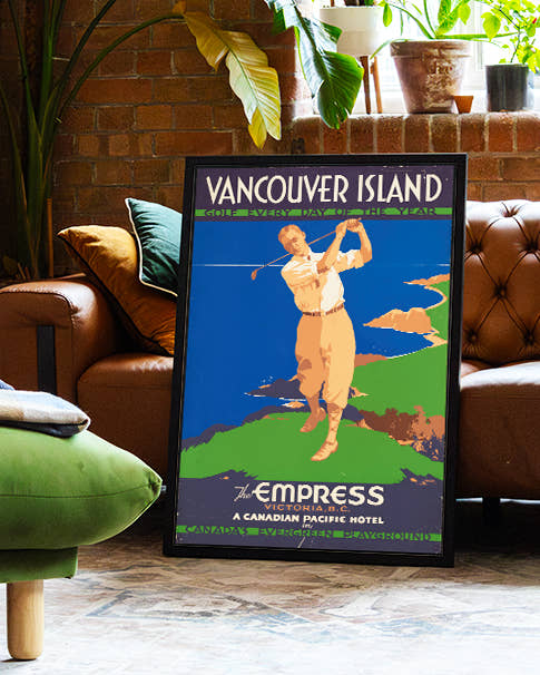 Vintage Golf Reiseplakat Kanada Poster – Vancouver Island Golf Poster – FineArt Wandbild, moderne Kunst &amp; Fine Art Print von Spawnd, handgefertigt &amp; Made in Germany