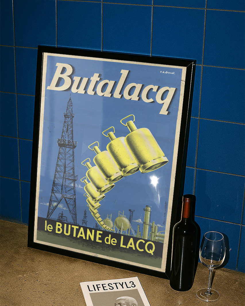 Vintage Industrie Werbeplakat Frankreich Poster – Butane de Lacq Poster – FineArt Wandbild, moderne Kunst &amp; Fine Art Print von Spawnd, handgefertigt &amp; Made in Germany