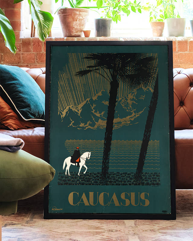Vintage Kaukasus Reise Poster – Caucasus Landschaft Poster – FineArt Wandbild, moderne Kunst &amp; Fine Art Print von Spawnd, handgefertigt &amp; Made in Germany