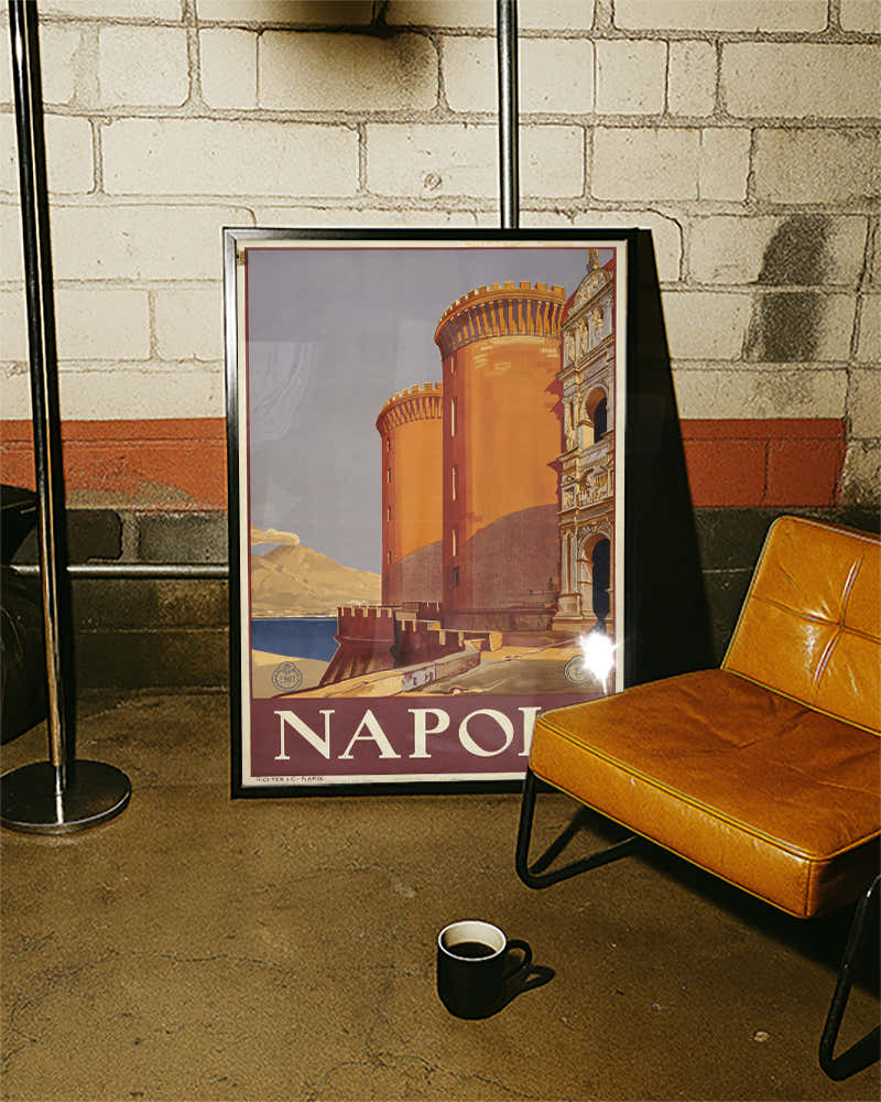 Vintage Neapel Italien Poster – Napoli Festung am Meer Poster – FineArt Wandbild, moderne Kunst & Fine Art Print von Spawnd, handgefertigt & Made in Germany