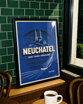 Vintage Neuenburg Schweiz Poster – Neuchâtel See & Berge Poster – FineArt Wandbild, moderne Kunst & Fine Art Print von Spawnd, handgefertigt & Made in Germany