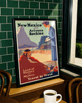 Vintage New Mexico & Arizona Poster – Rocky Mountains USA Poster – FineArt Wandbild, moderne Kunst & Fine Art Print von Spawnd, handgefertigt & Made in Germany