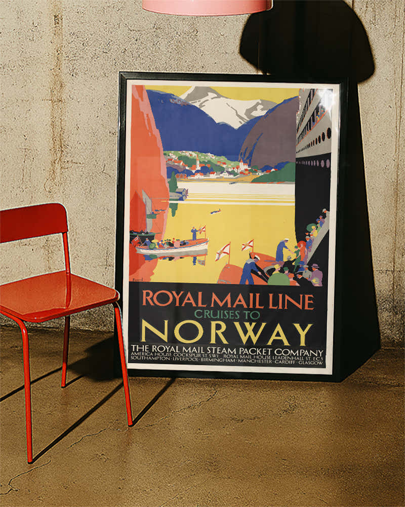 Vintage Norwegen Poster – Fjord Kreuzfahrt Poster – FineArt Wandbild, moderne Kunst & Fine Art Print von Spawnd, handgefertigt & Made in Germany