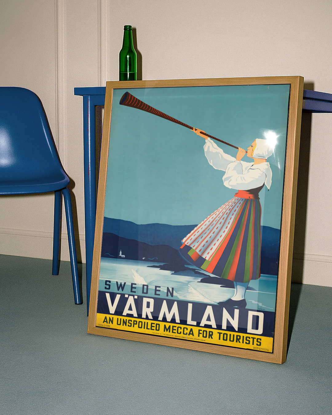 Vintage Schweden Poster – Värmland Region Skandinavien Poster – FineArt Wandbild, moderne Kunst &amp; Fine Art Print von Spawnd, handgefertigt &amp; Made in Germany