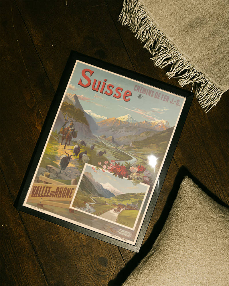 Vintage Schweiz Alpen Poster – Suisse Vallée du Rhône Poster – FineArt Wandbild, moderne Kunst &amp; Fine Art Print von Spawnd, handgefertigt &amp; Made in Germany