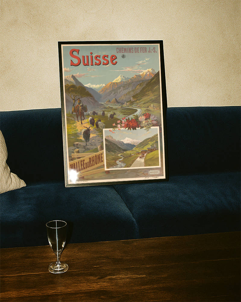 Vintage Schweiz Alpen Poster – Suisse Vallée du Rhône Poster – FineArt Wandbild, moderne Kunst &amp; Fine Art Print von Spawnd, handgefertigt &amp; Made in Germany