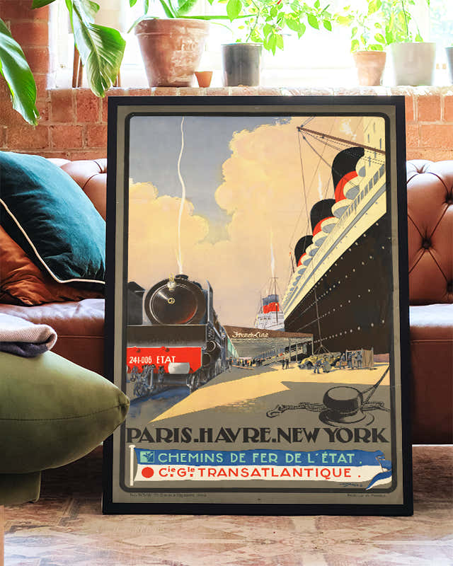 Vintage Transatlantik Reise Poster – Paris Havre New York Poster – FineArt Wandbild, moderne Kunst & Fine Art Print von Spawnd, handgefertigt & Made in Germany