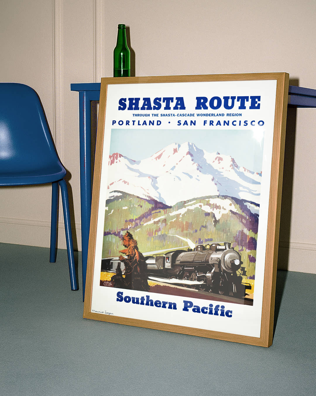 Vintage USA Eisenbahn Poster mit Mount Shasta &amp; Dampflok – Shasta Route Southern Pacific Poster – FineArt Wandbild, moderne Kunst &amp; Fine Art Print von Spawnd, handgefertigt &amp; Made in Germany