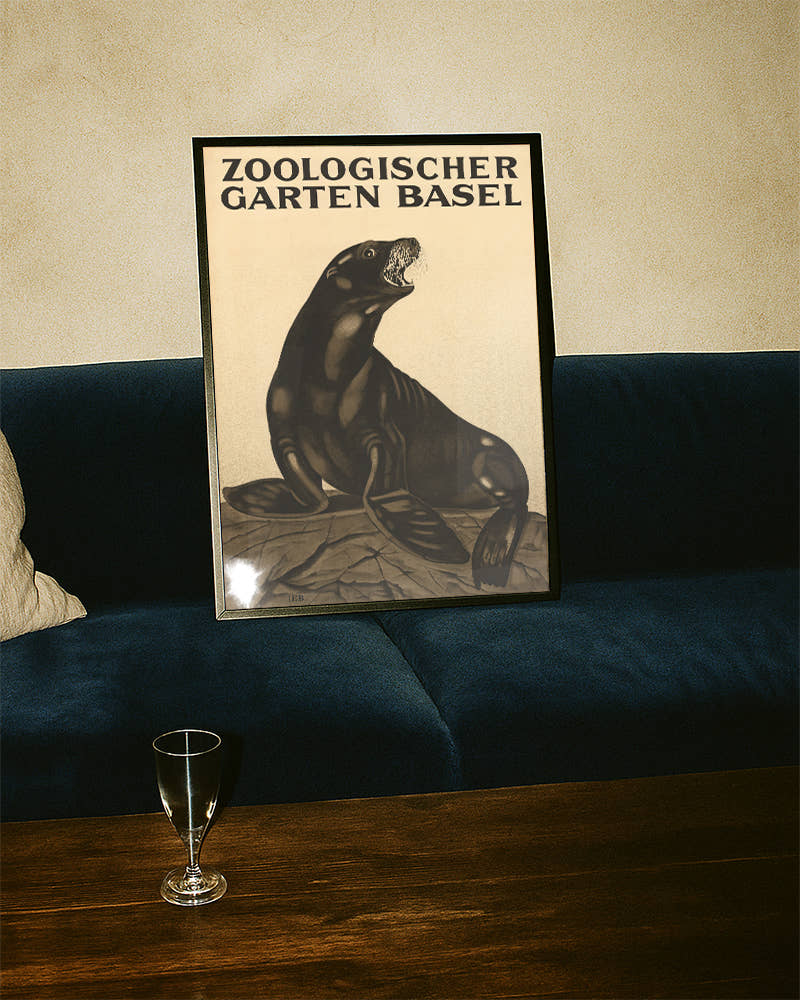 Vintage Zoo Basel Poster – Zoologischer Garten Basel Elefant Poster – FineArt Wandbild, moderne Kunst &amp; Fine Art Print von Spawnd, handgefertigt &amp; Made in Germany