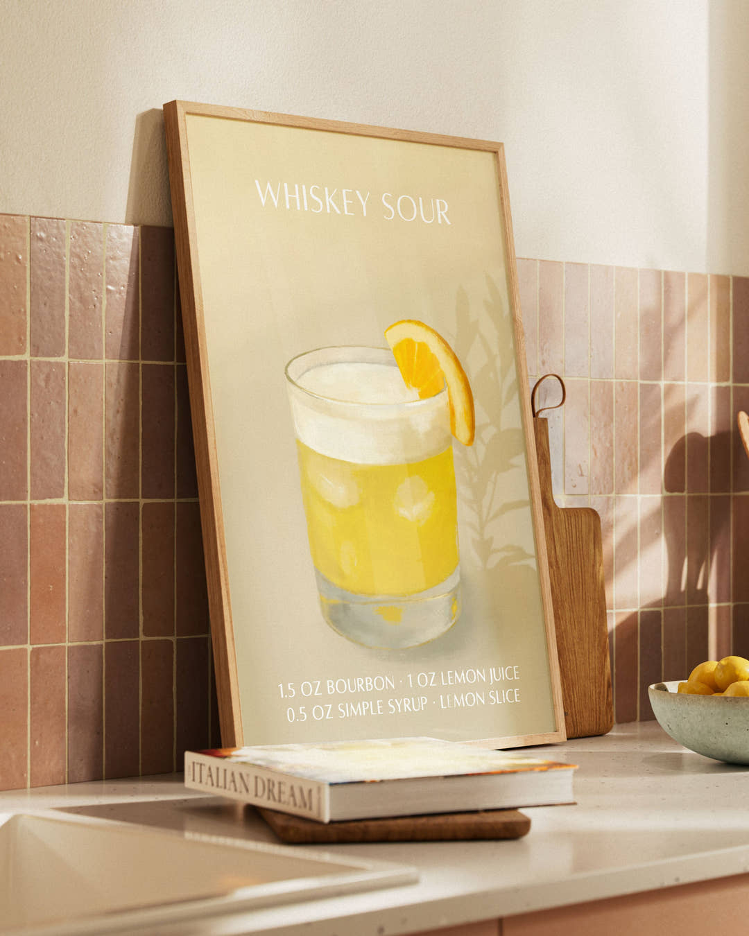 WHISKEY SOUR Poster – FineArt Wandbild, moderne Kunst &amp; Fine Art Print von Spawnd, handgefertigt &amp; Made in Germany